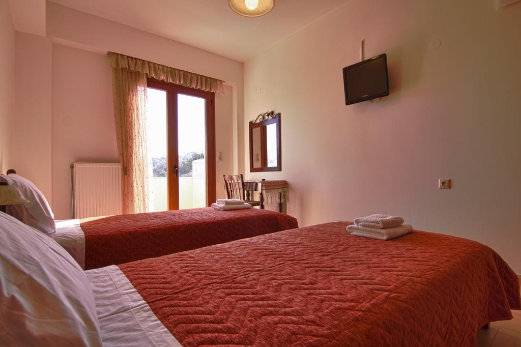Petrochori Aparthotel الغرفة الصورة